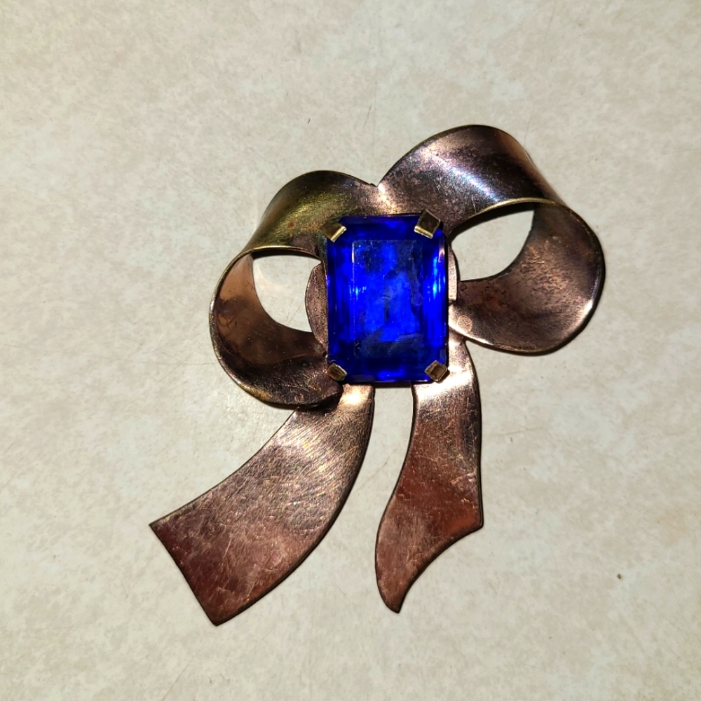 Vintage Hector Aguilar Vermeil Bow Pin from 1940's